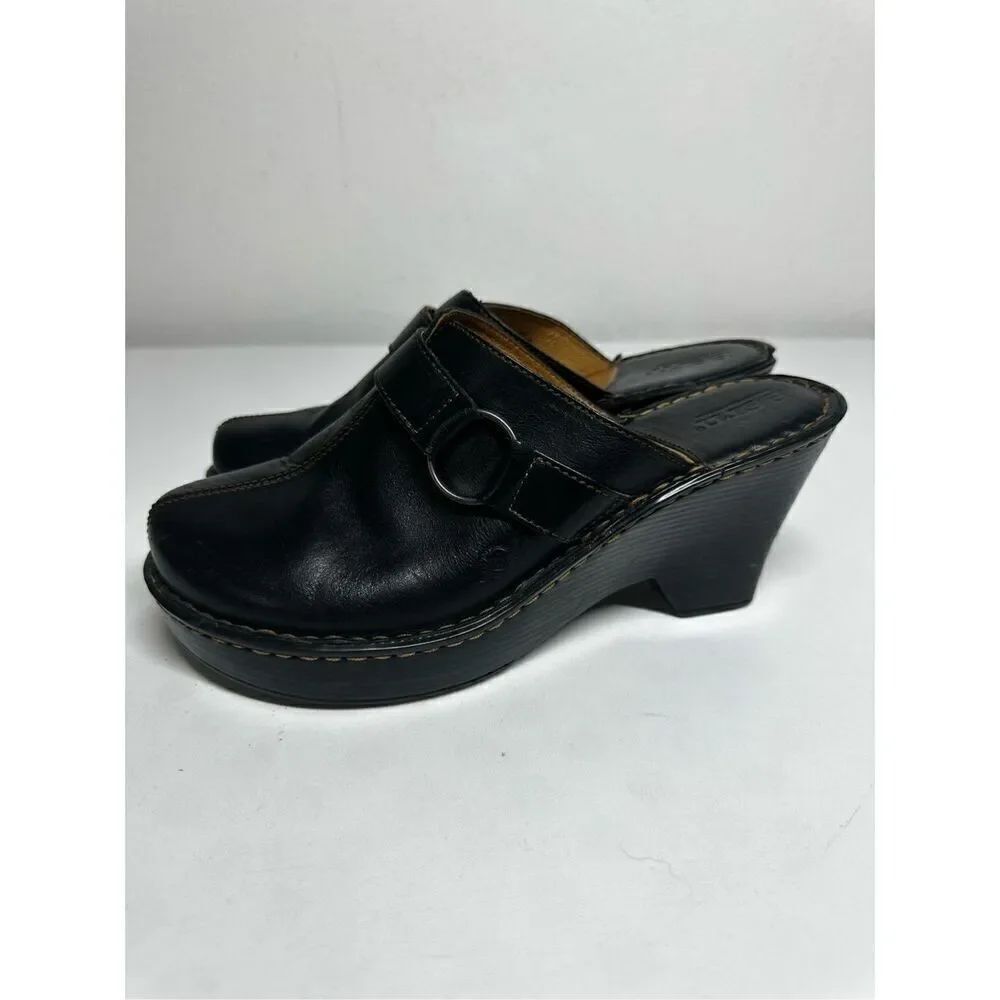 Born Women's Black Leather Clogs Mules Size 9 See Description